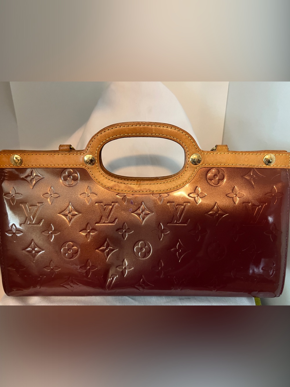 Louis Vuitton Vernis Deep Burgundy Patent shoulder bag
